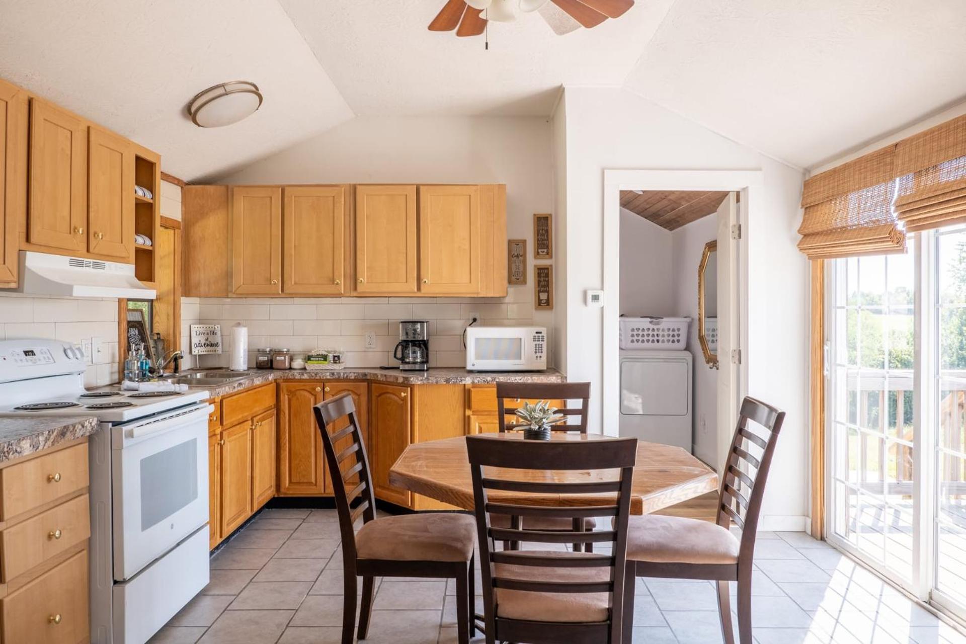 Cozy Cabin Near Ark! Adam And Eve'S Retreat Williamstown Bagian luar foto